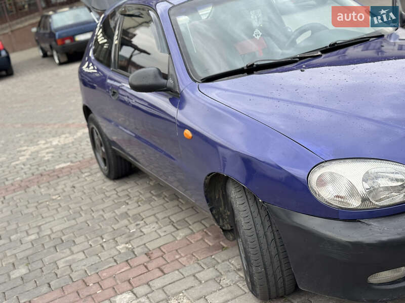 Хетчбек Daewoo Lanos 1998 в Мукачевому