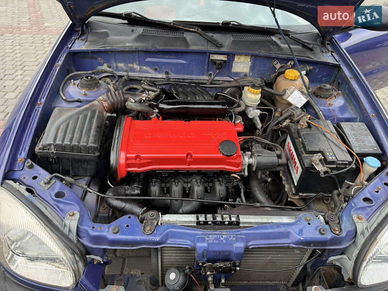 Хетчбек Daewoo Lanos 1998 в Мукачевому