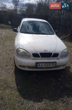 Седан Daewoo Lanos 1998 в Києві