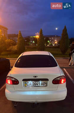 Седан Daewoo Lanos 2002 в 