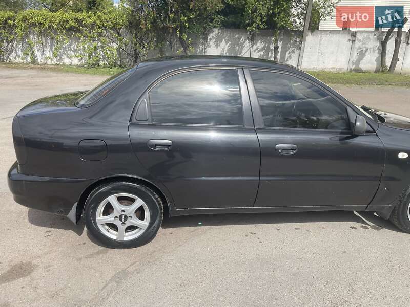 Седан Daewoo Lanos 2007 в Чернігові