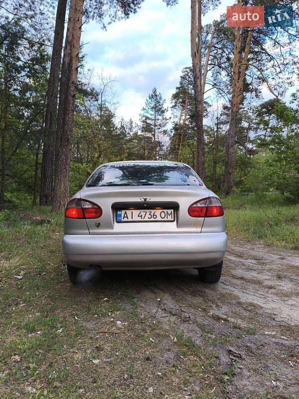 Седан Daewoo Lanos 2008 в Киеве