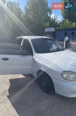 Седан Daewoo Lanos 2004 в 