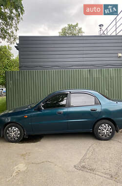 Седан Daewoo Lanos 2002 в 