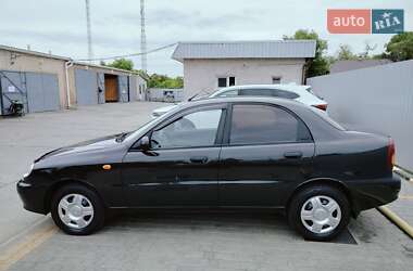 Седан Daewoo Lanos 2010 в 