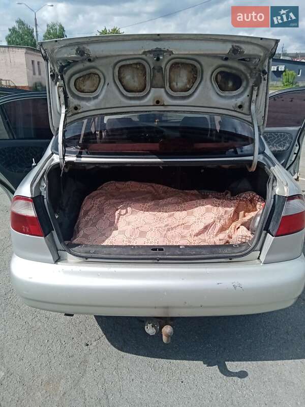 Седан Daewoo Lanos 2002 в Звягеле