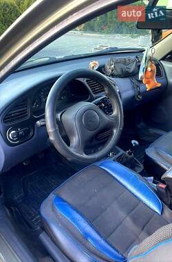 Седан Daewoo Lanos 2004 в Черкассах