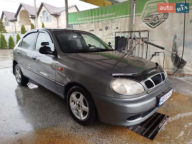 Хэтчбек Daewoo Lanos 2002 в Виннице