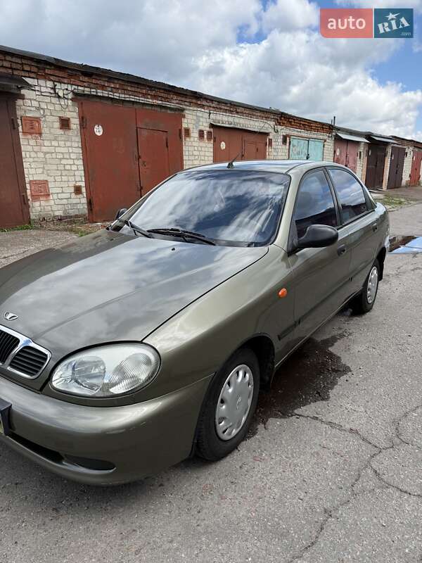 Седан Daewoo Lanos 2003 в Чернигове