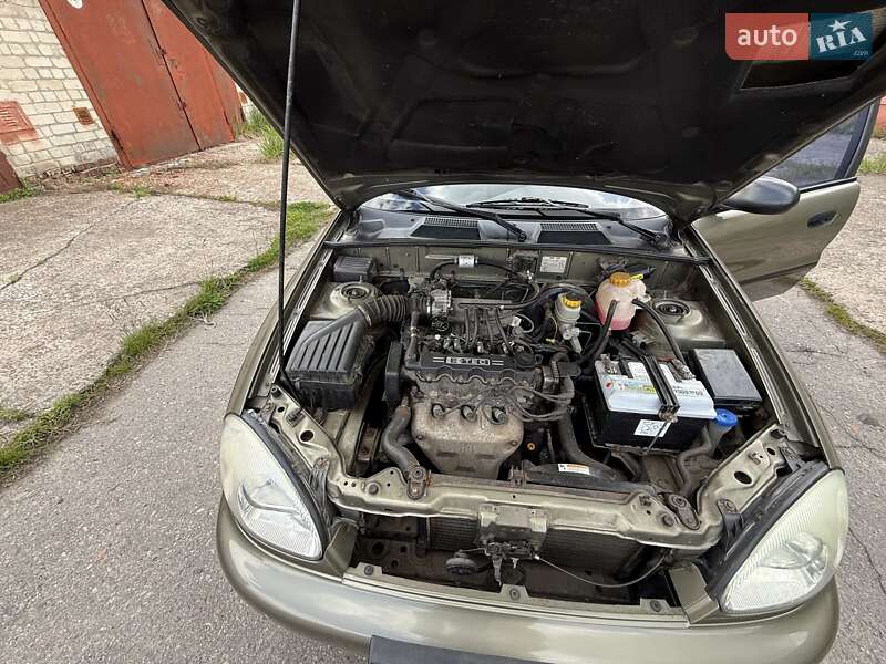 Седан Daewoo Lanos 2003 в Чернигове