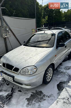 Седан Daewoo Lanos 2004 в 