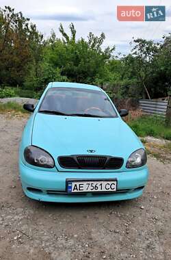 Седан Daewoo Lanos 1998 в Днепре