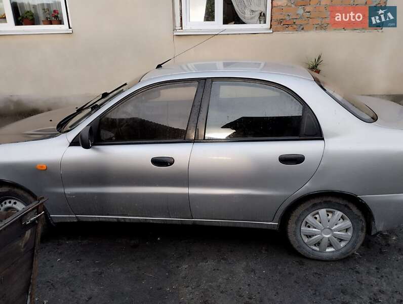 Седан Daewoo Lanos 2007 в Кременці