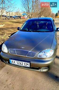 Седан Daewoo Lanos 2003 в Лозовій