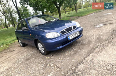 Седан Daewoo Lanos 2009 в Новому Бузі