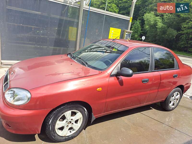 Седан Daewoo Lanos 2006 в Києві