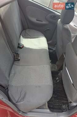 Седан Daewoo Lanos 2006 в 