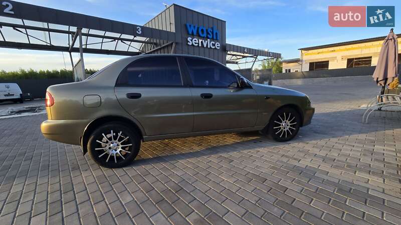 Седан Daewoo Lanos 2006 в Одессе