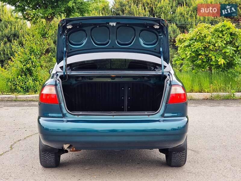 Седан Daewoo Lanos 2003 в Хмельницком