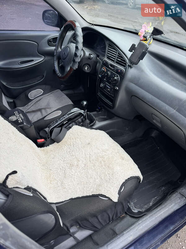 Седан Daewoo Lanos 1998 в Тернополе