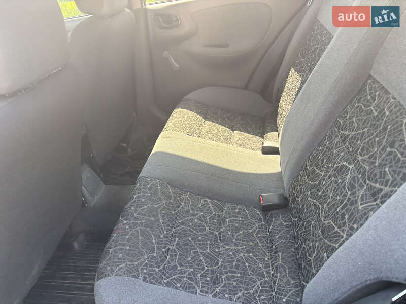 Седан Daewoo Lanos 2007 в Сумах