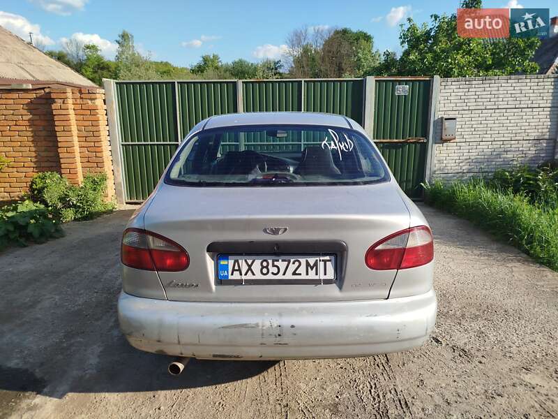 Седан Daewoo Lanos 2004 в Харькове