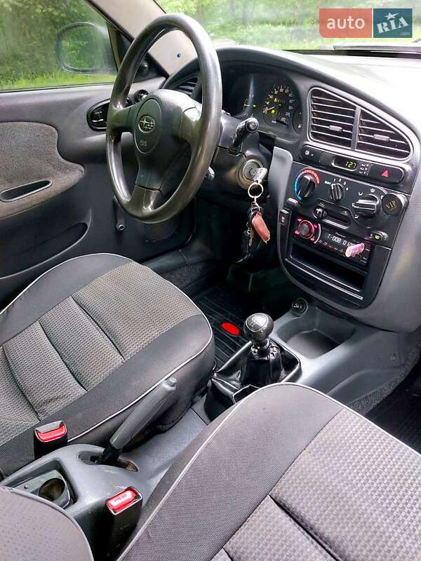 Седан Daewoo Lanos 2006 в Тростянце