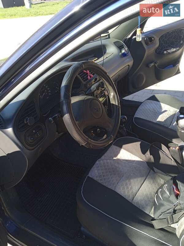 Седан Daewoo Lanos 2003 в Хмельницком
