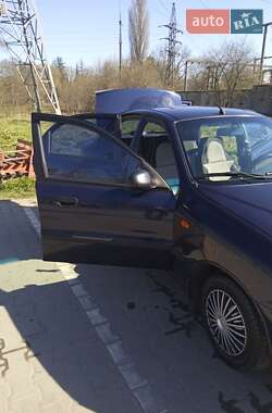 Седан Daewoo Lanos 2003 в 