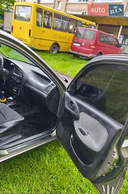 Седан Daewoo Lanos 2004 в 