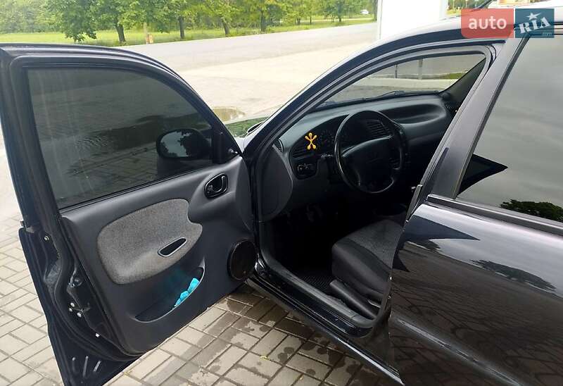 Седан Daewoo Lanos 2007 в Дніпрі