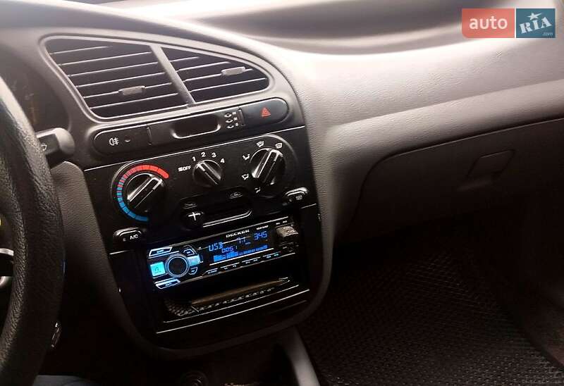 Седан Daewoo Lanos 2007 в Дніпрі