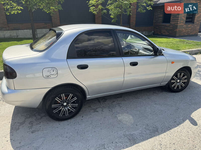 Седан Daewoo Lanos 2007 в Днепре