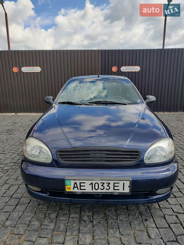 Седан Daewoo Lanos 2002 в 