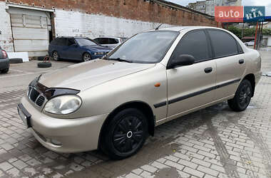Седан Daewoo Lanos 2004 в 