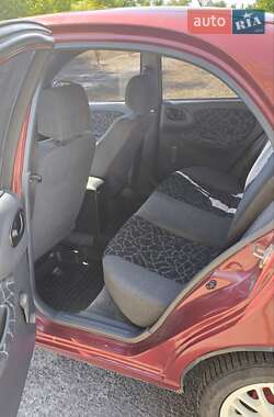 Седан Daewoo Lanos 2002 в 