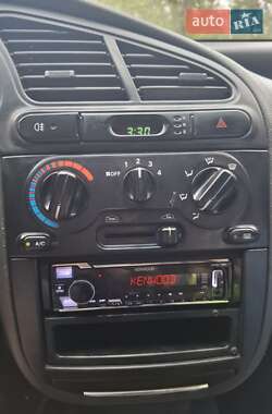 Седан Daewoo Lanos 2002 в 