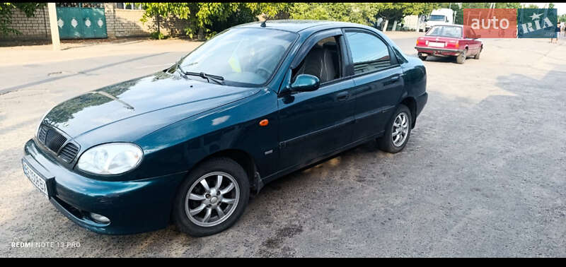 Седан Daewoo Lanos 2003 в Вознесенске