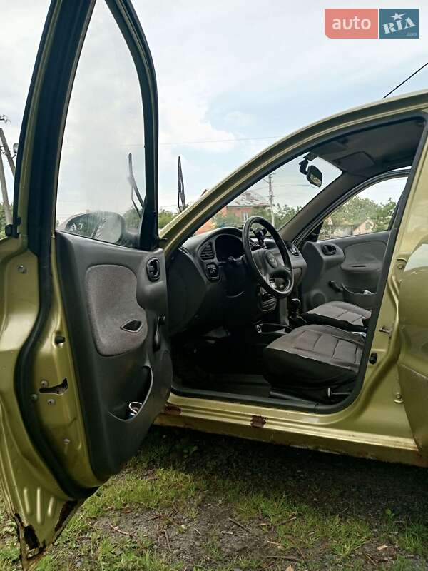 Седан Daewoo Lanos 2006 в Каменке-Бугской