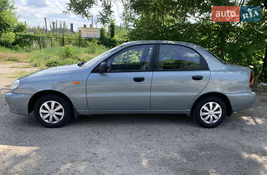 Седан Daewoo Lanos 2011 в 