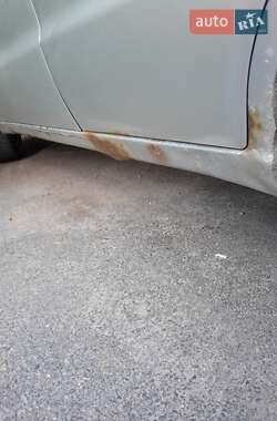 Седан Daewoo Lanos 2002 в 