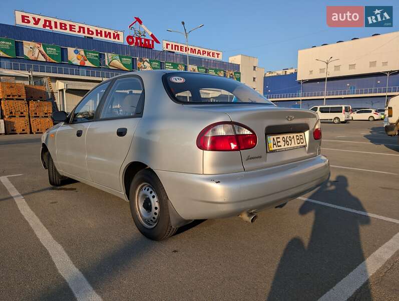 Седан Daewoo Lanos 2005 в Днепре