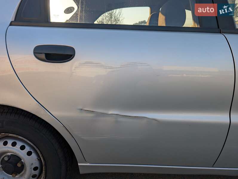 Седан Daewoo Lanos 2005 в Днепре