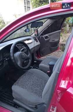 Седан Daewoo Lanos 2005 в 
