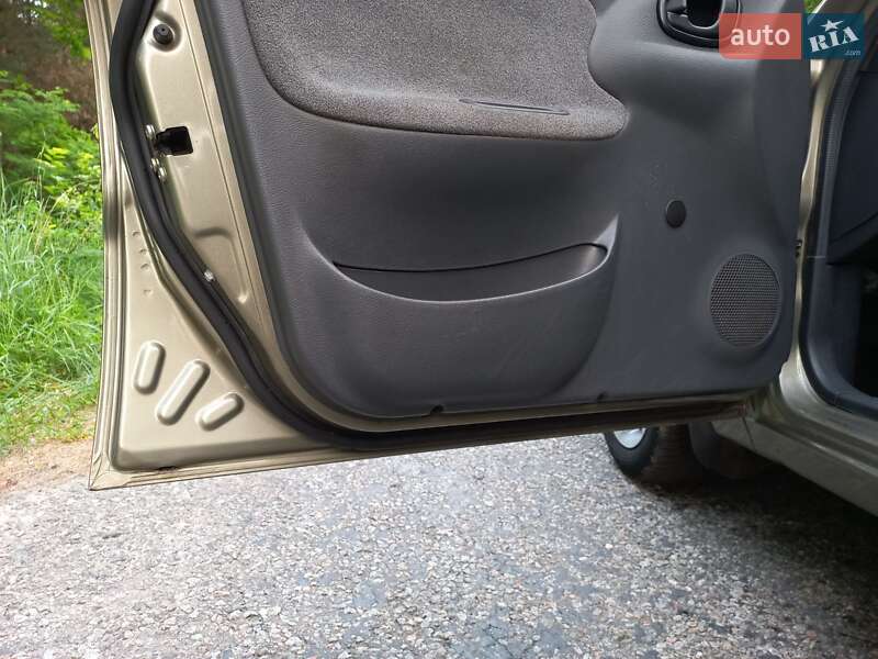Седан Daewoo Lanos 2006 в Баришівка