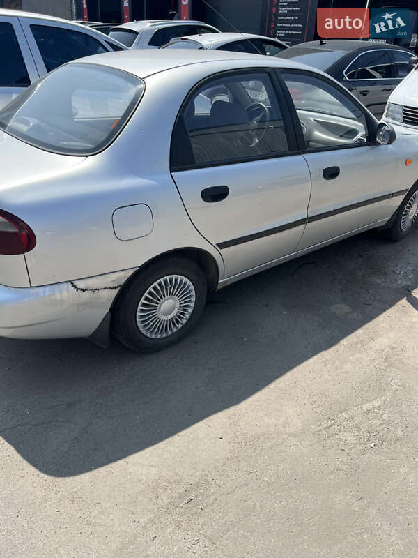 Седан Daewoo Lanos 2008 в Киеве