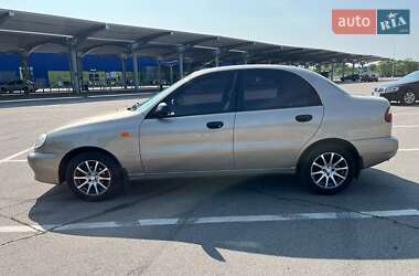 Седан Daewoo Lanos 2008 в 