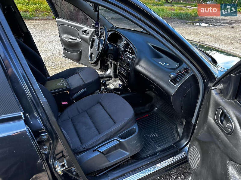 Седан Daewoo Lanos 2006 в Николаеве