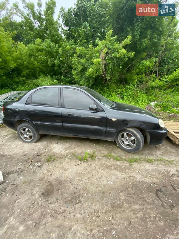Седан Daewoo Lanos 2008 в Ровно