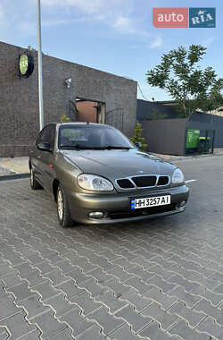 Седан Daewoo Lanos 2003 в 